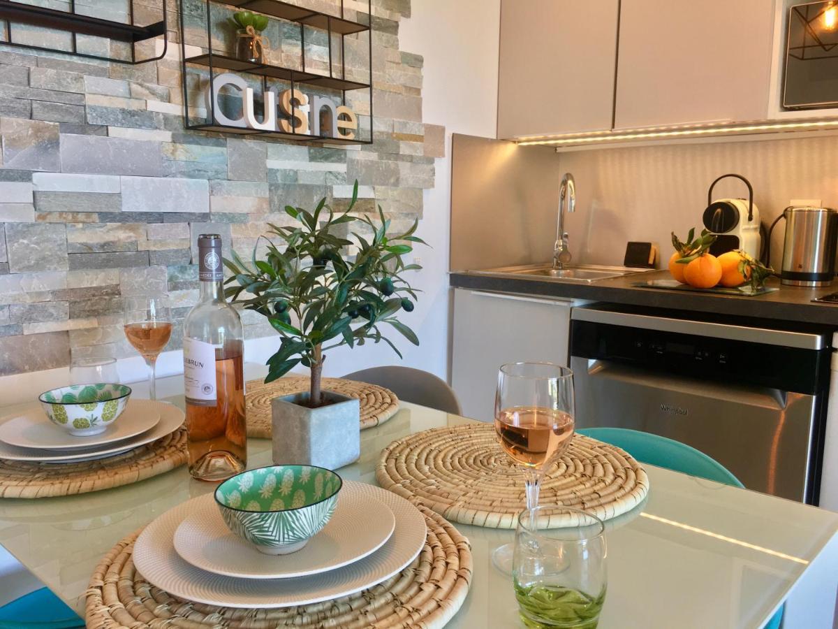 Myhome Riviera - Sea View Apartamento
